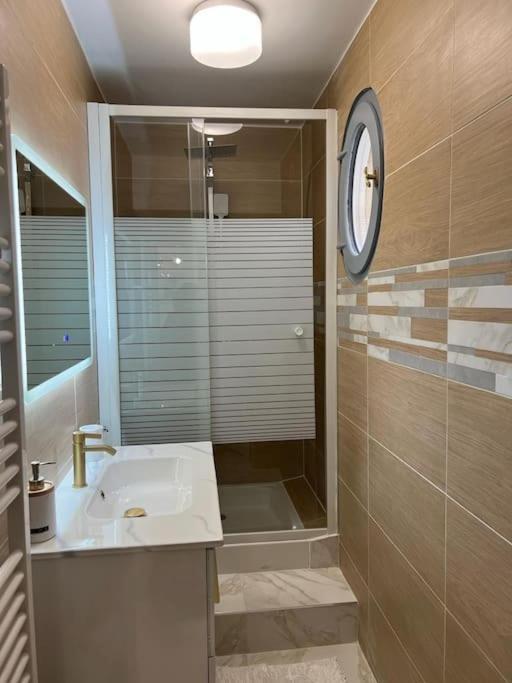 Beau Duplex Au Centre Ville. Mantes-la-Jolie Zewnętrze zdjęcie